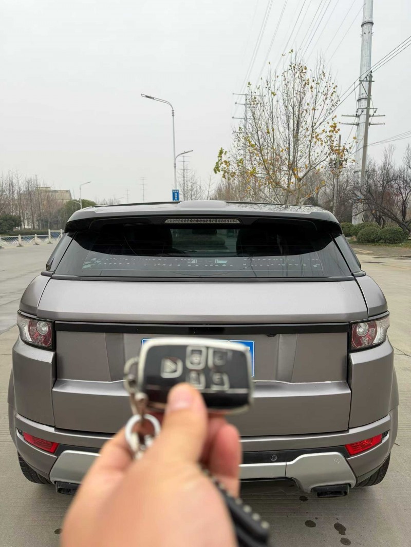 淮南14年路虎极光8