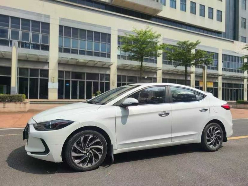 珠海20年现代领动2