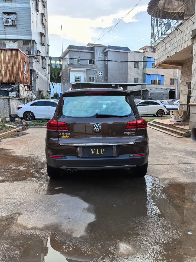 漳州16年大众途观8