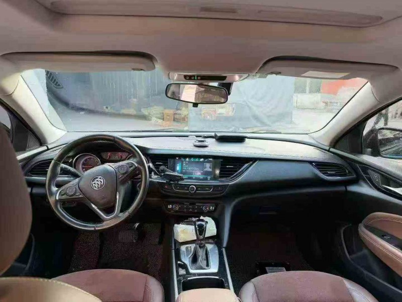 温州20年别克君威6