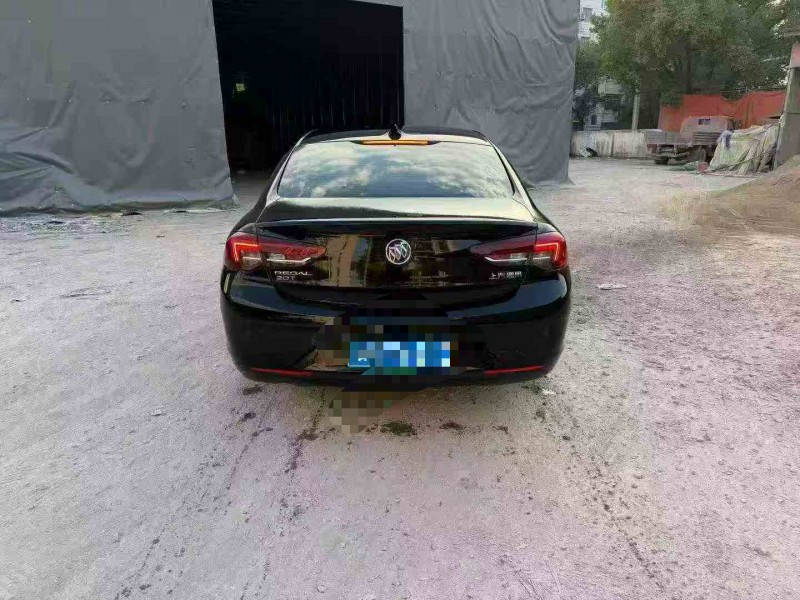 温州20年别克君威9