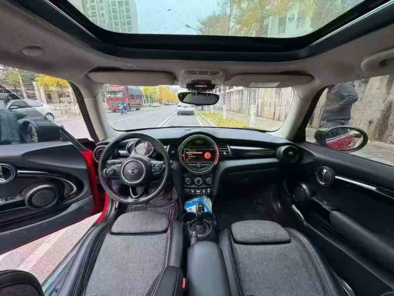 昭通20年宝马迷你4