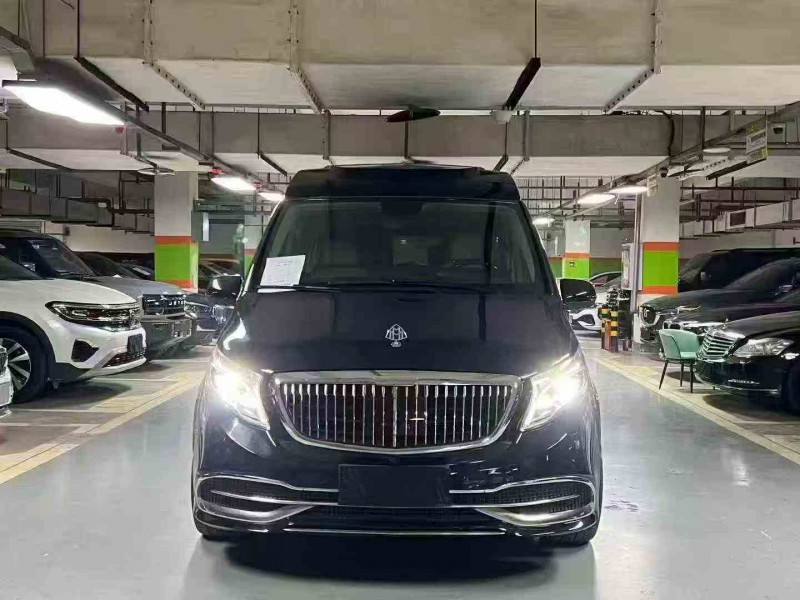 成都20年奔驰威霆1