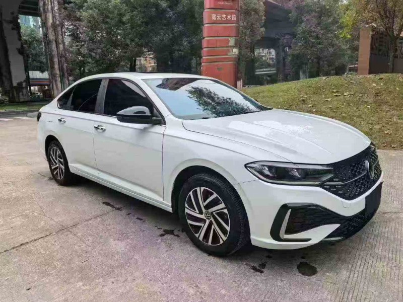 成都22年大众朗逸3