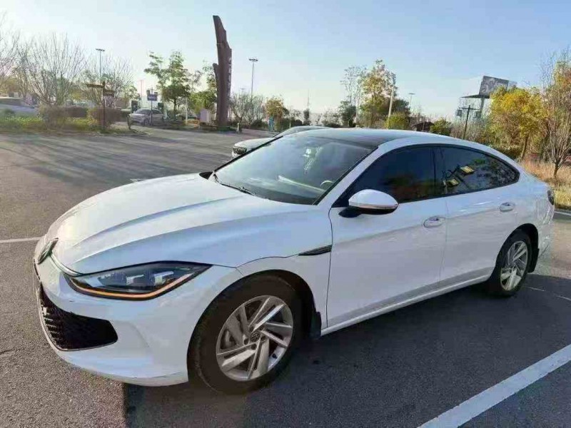 曲靖23年大众凌渡2