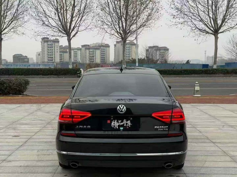 青岛18年大众帕萨特7