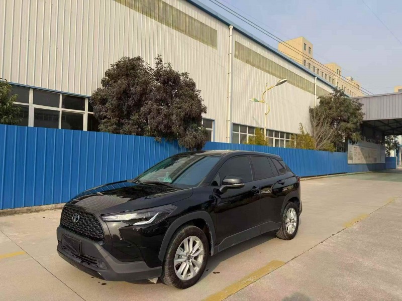 安阳23年丰田锐放4