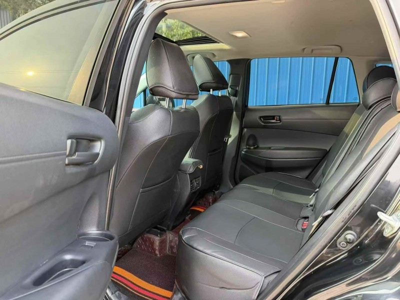 安阳23年丰田锐放6