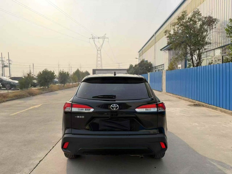 安阳23年丰田锐放9