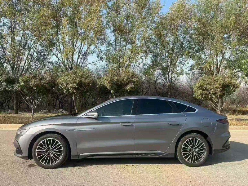 济宁24年比亚迪汉6