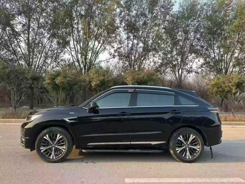 泰安22年本田URV6