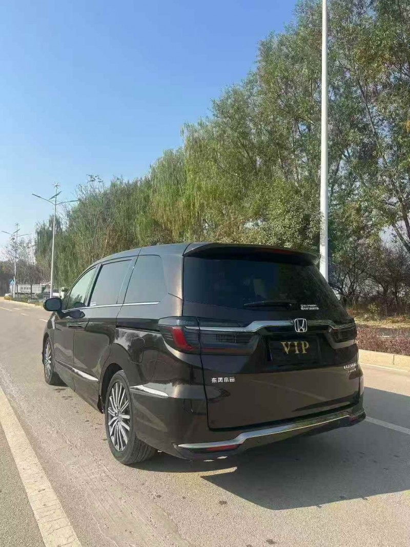 威海22年本田艾力绅5