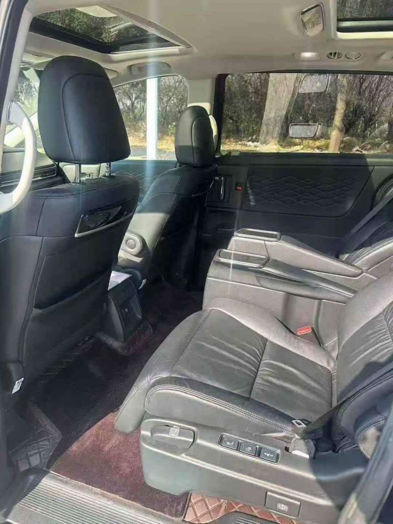 威海22年本田艾力绅8