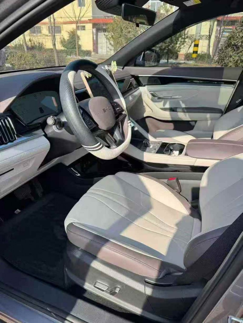 烟台25年比亚迪宋5