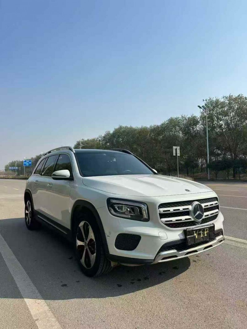 威海21年奔驰GLB3