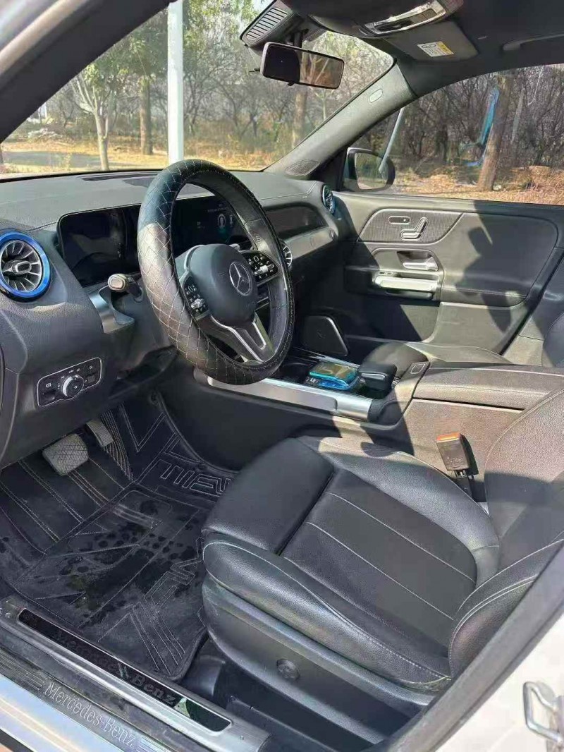 威海21年奔驰GLB7