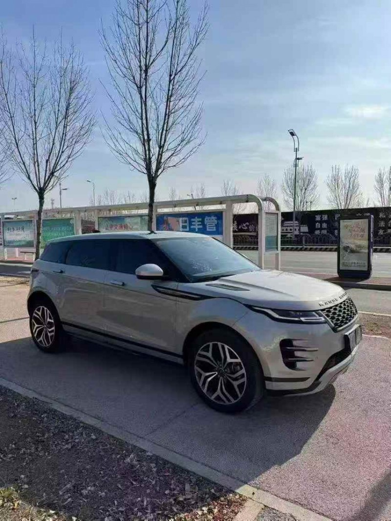 枣庄23年路虎极光3