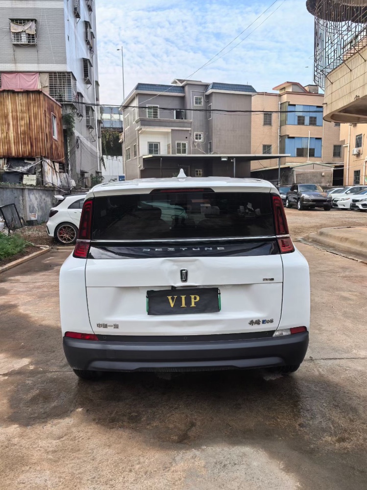 漳州24年奔腾E058