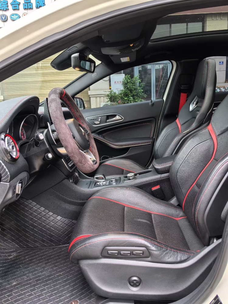 漳州18年奔驰AMG6