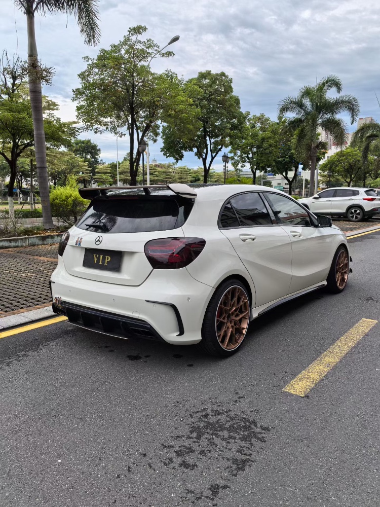 漳州18年奔驰AMG9