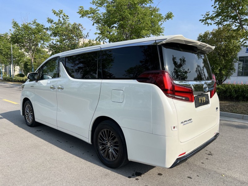 盐城21年丰田埃尔法9