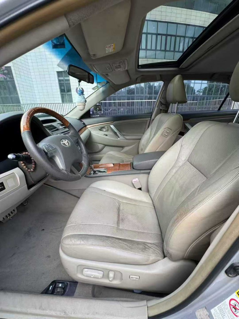 佛山11年丰田凯美瑞4