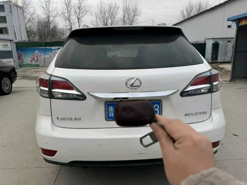 淄博15年雷克萨斯RX3