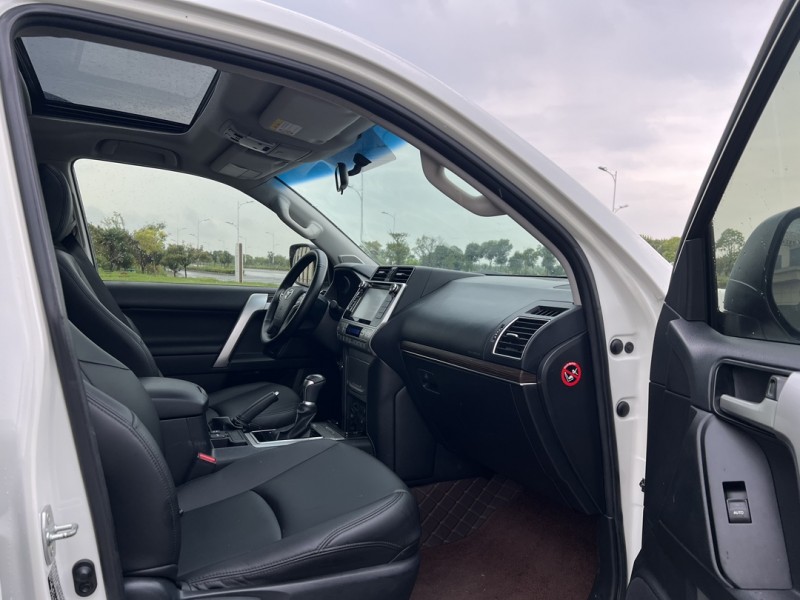 盐城19年丰田普拉多6