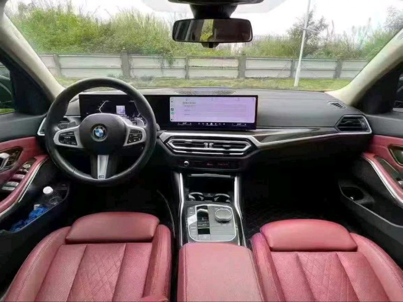 广州23年宝马3系9