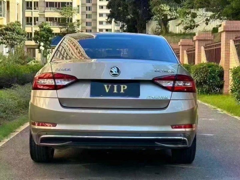 东莞18年斯柯达明锐9