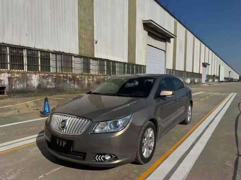 菏泽13年别克君越2