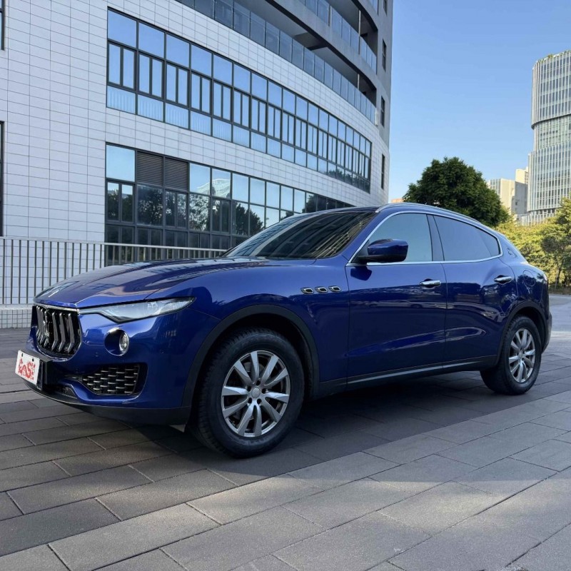 佛山18年玛莎拉蒂Levante3