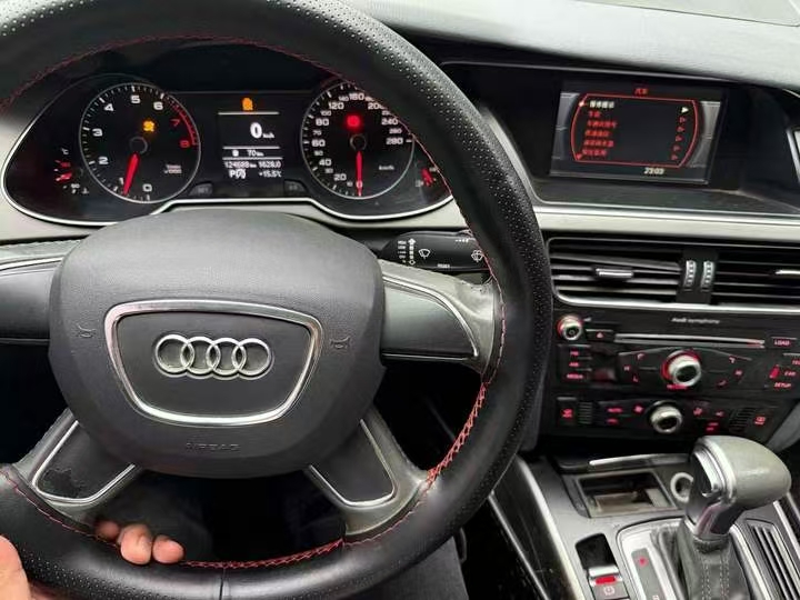 安阳14年奥迪A4L7