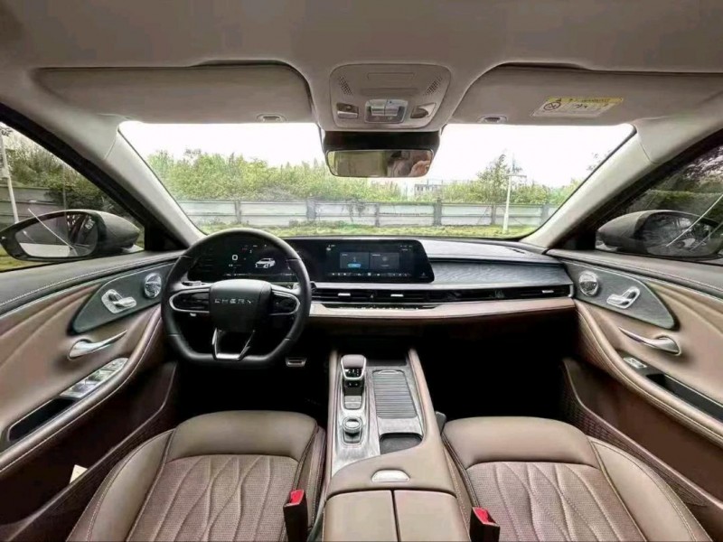 广州25年奇瑞艾瑞泽4