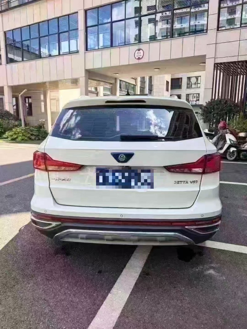 菏泽21年大众捷达9