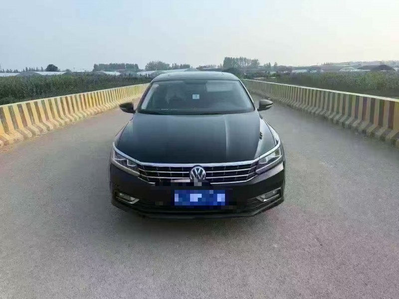 菏泽18年大众帕萨特1