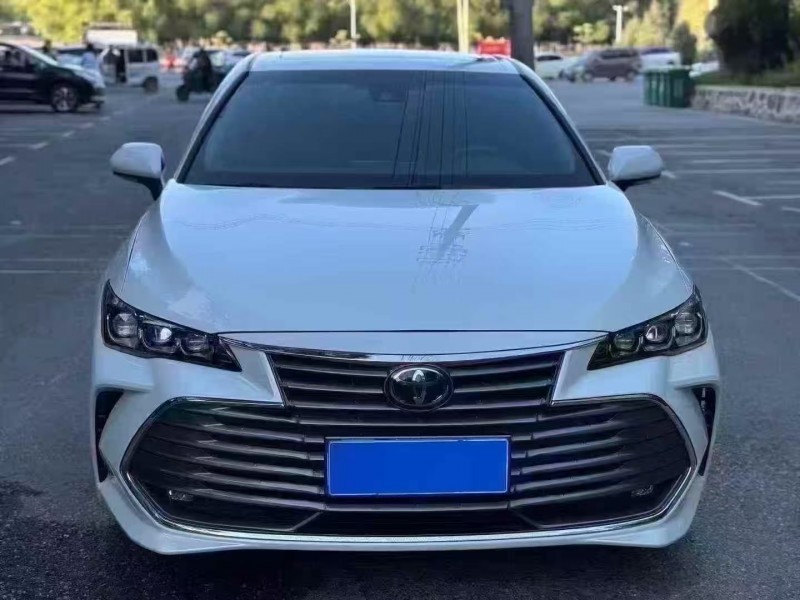 菏泽22年丰田亚洲龙1