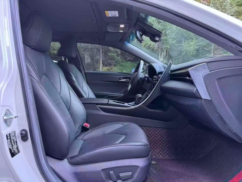 菏泽22年丰田亚洲龙7