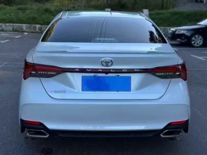 菏泽22年丰田亚洲龙9