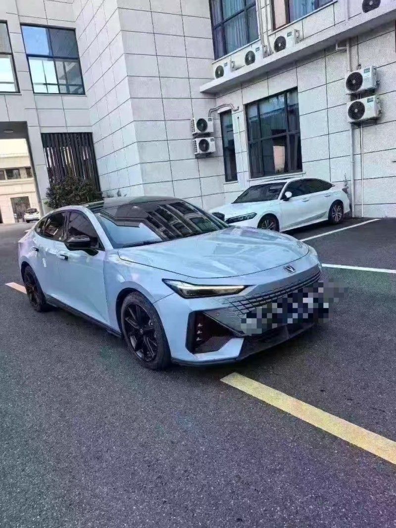 金华23年长安汽车UNI7