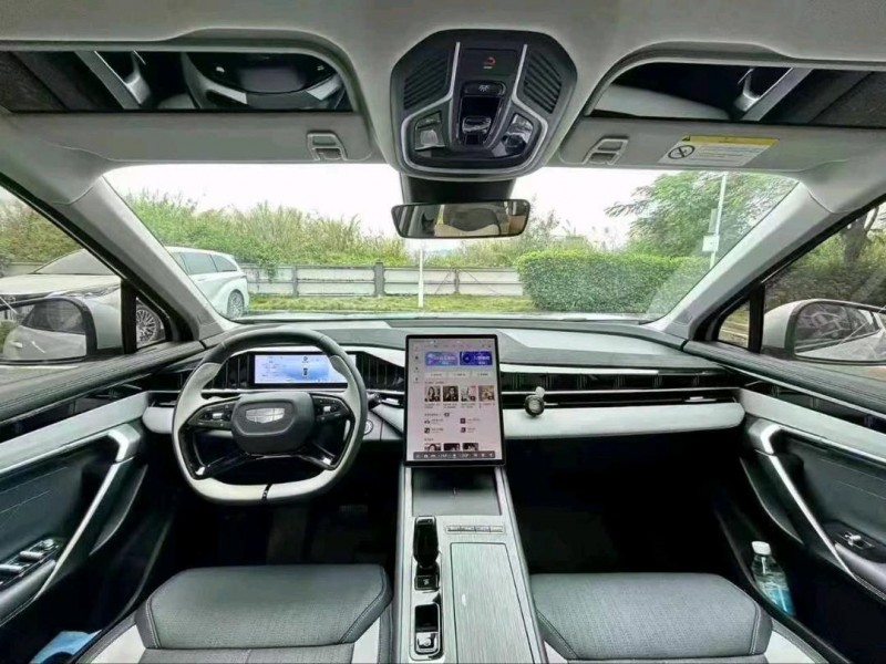 广州24年吉利博越4