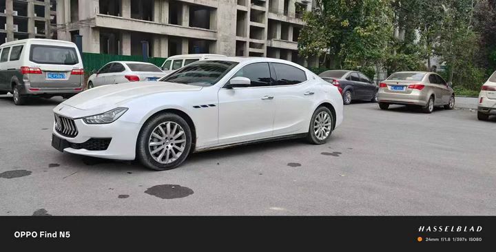 安阳21年玛莎拉蒂Ghibli2