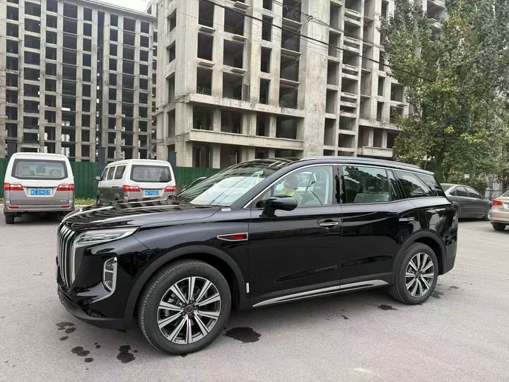 安阳25年红旗HS73