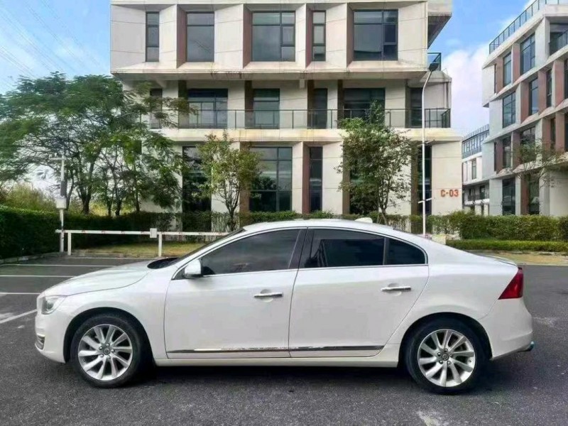 广州16年沃尔沃S60L6