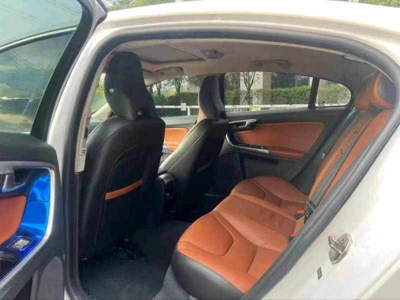 广州16年沃尔沃S60L8