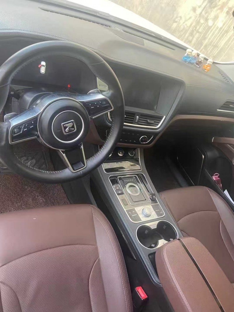 菏泽18年众泰T6004