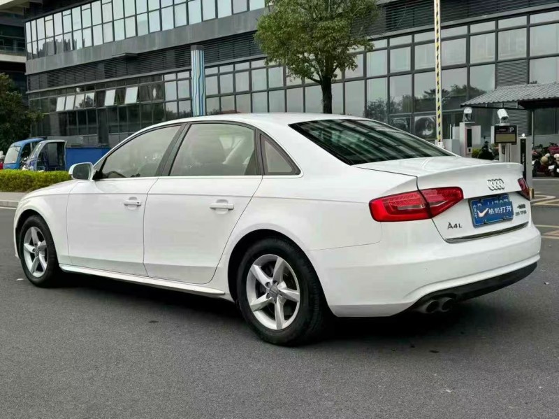 东莞15年奥迪A4L7