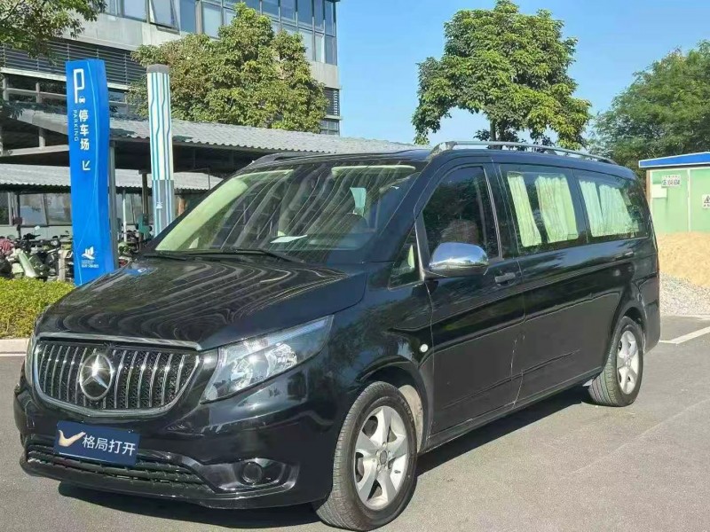 东莞18年奔驰威霆2