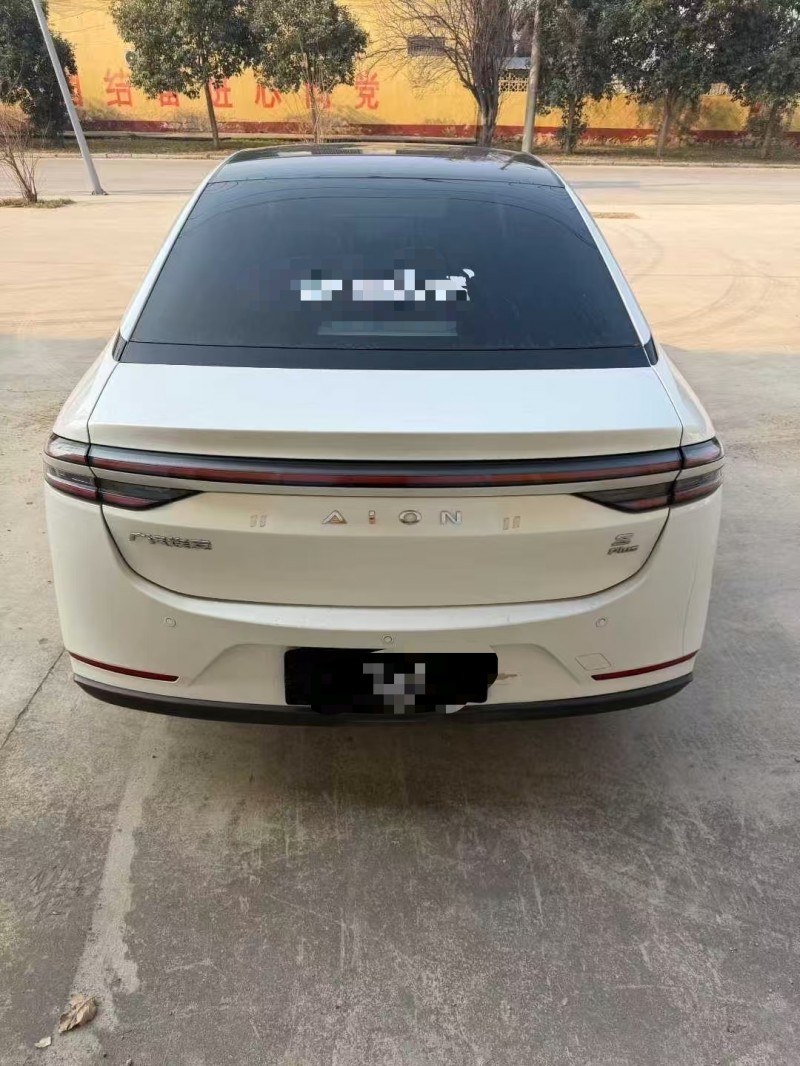 菏泽23年传祺埃安S9