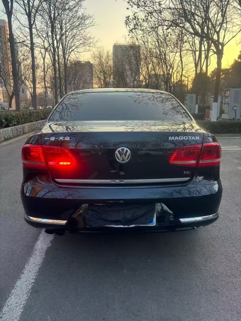 菏泽15年大众迈腾9